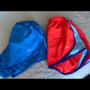 2 pair of women’s Nike running shorts. XS